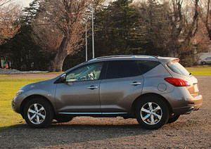 Nissan MURANO.