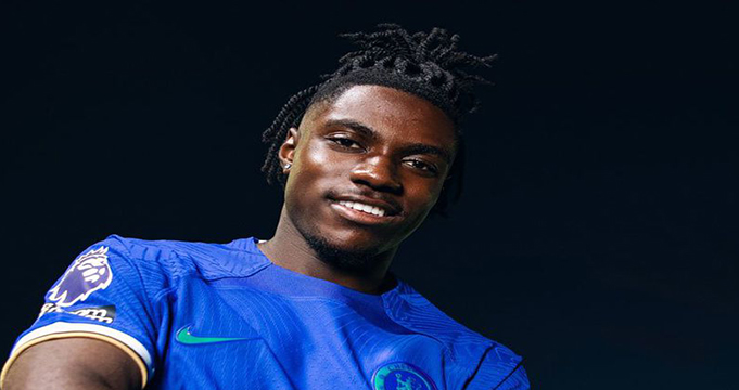 Romeo Lavia Resmi Milik Chelsea di Musim Ini