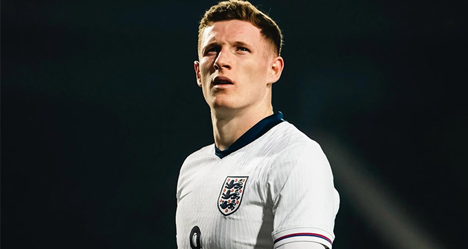 Man City Saingi Man United Rekrut Elliot Anderson